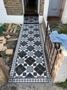 Tiler In Stoneleigh