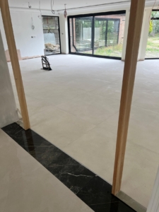 Tiler In Thornton Heath